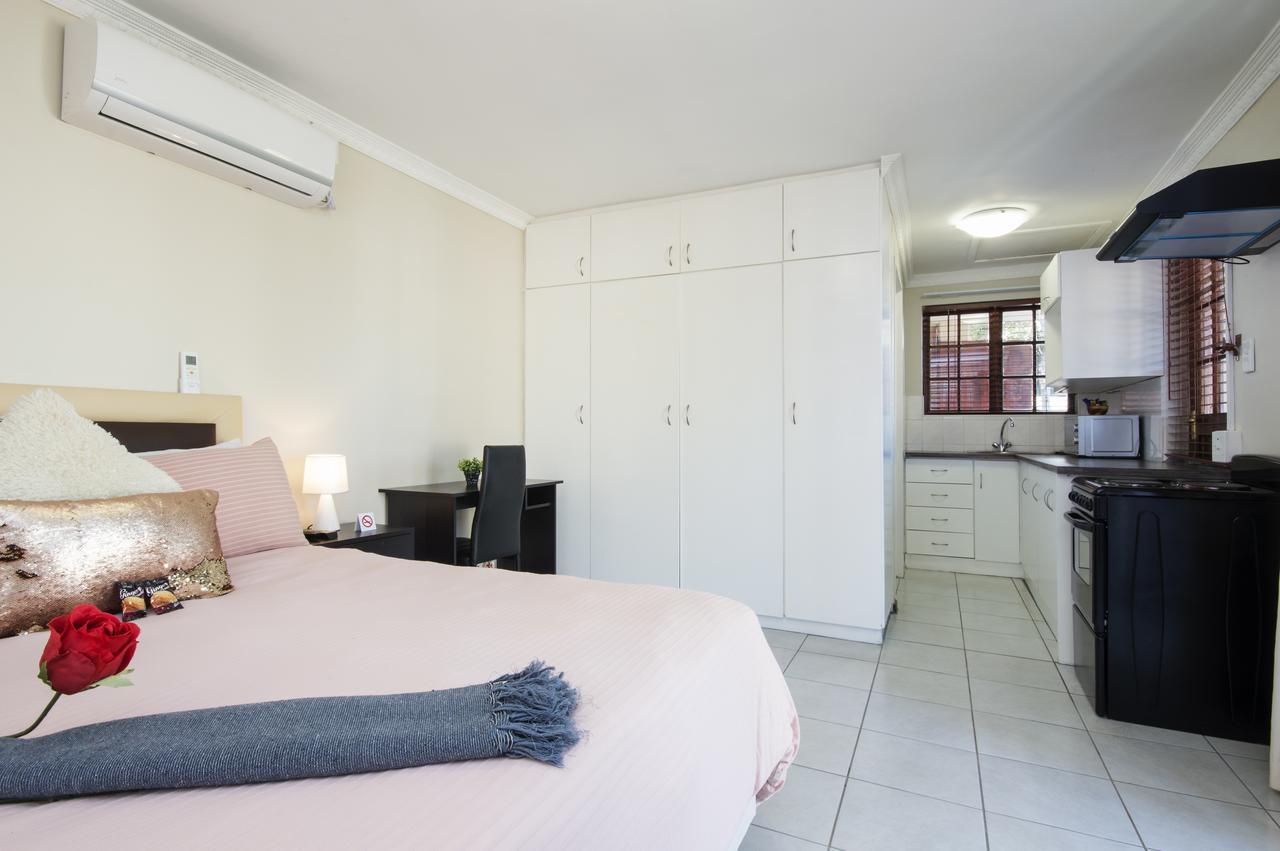 Walmer Villiers Self Catering Port Elizabeth Exteriör bild