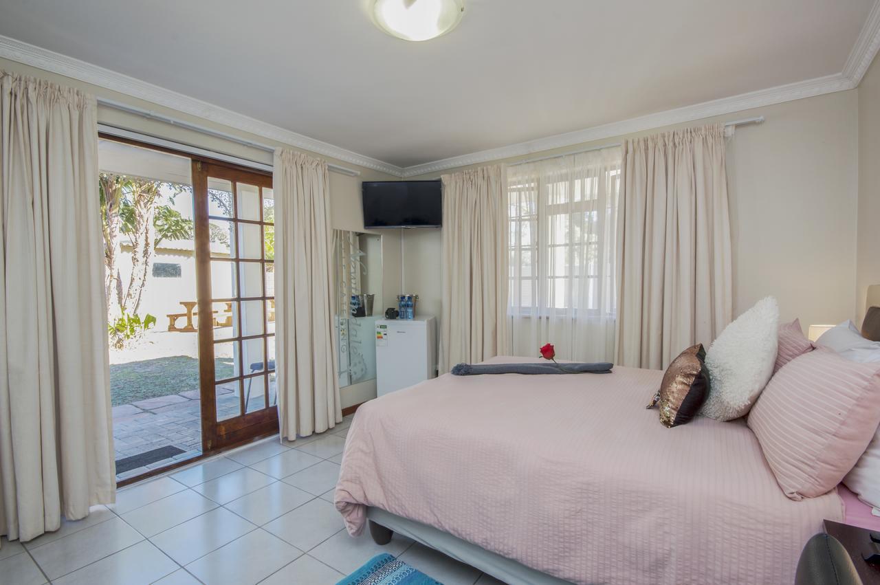 Walmer Villiers Self Catering Port Elizabeth Exteriör bild